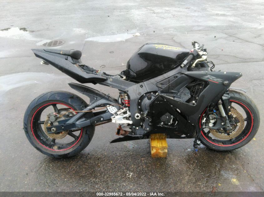 2005 YAMAHA YZFR6 L JYARJ06E45A026296