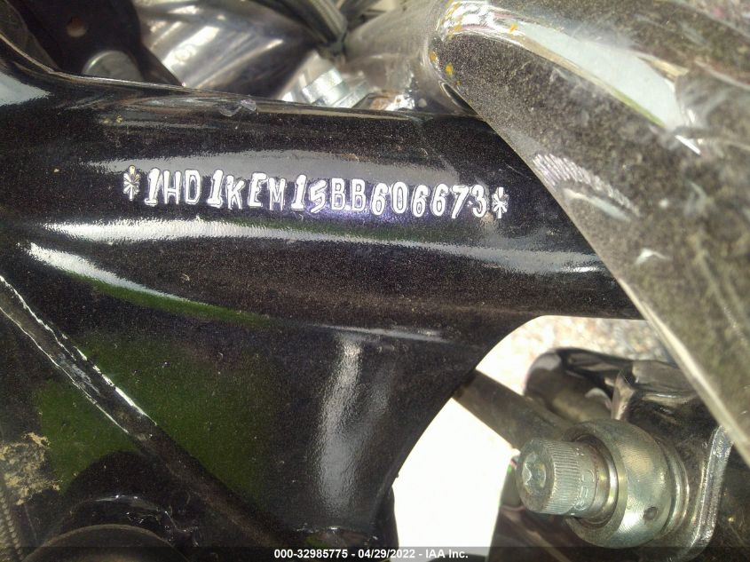 2011 HARLEY-DAVIDSON FLHTK 1HD1KEM15BB606673