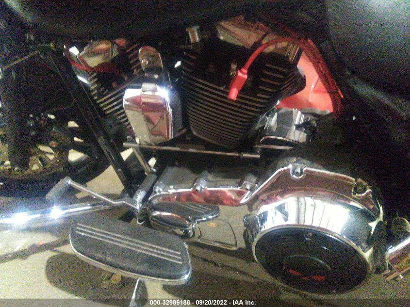 2011 HARLEY-DAVIDSON FLTRX 1HD1KH431BB677887