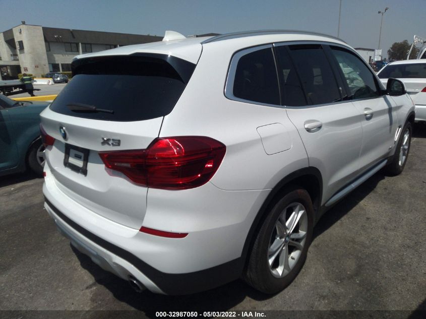 Image 4 of 2018 BMW X3 salvage vehicle - Lot #32987050 at IAAI