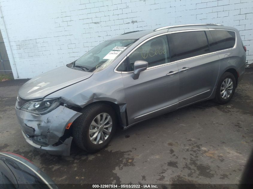 2019 CHRYSLER PACIFICA TOURING L 2C4RC1BGXKR685292
