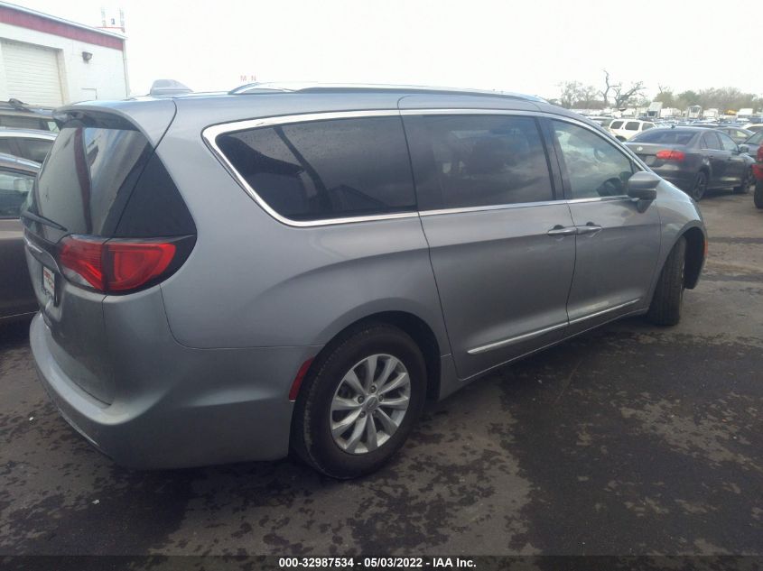 2019 CHRYSLER PACIFICA TOURING L 2C4RC1BGXKR685292