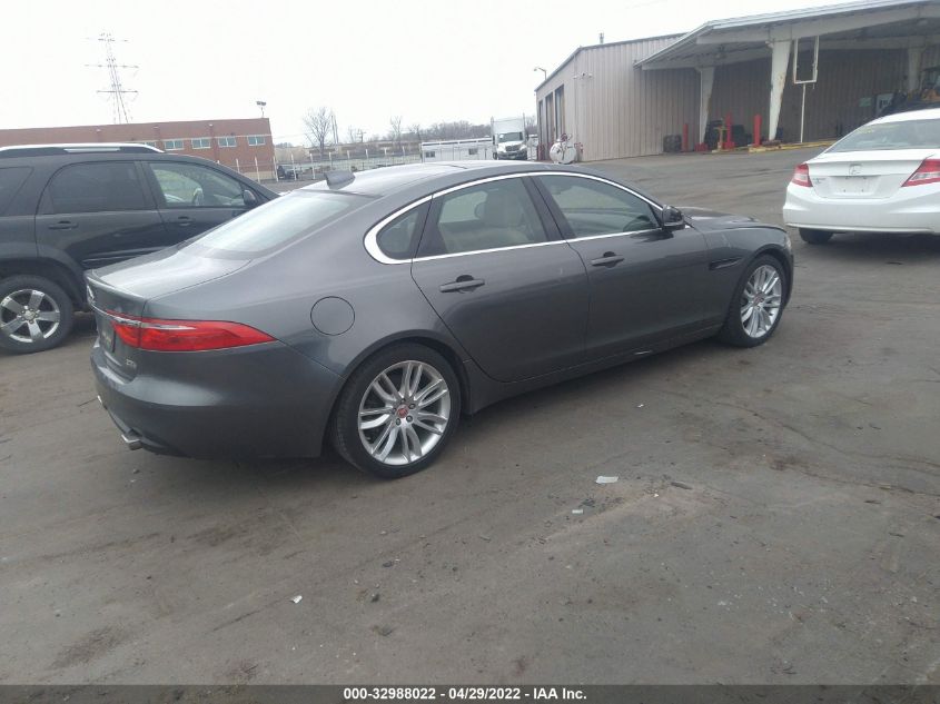 2016 JAGUAR XF 35T PRESTIGE SAJBK4BV4GCY00331