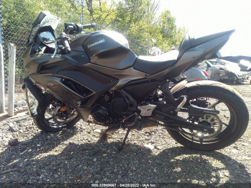 2022 KAWASAKI EX650 M ML5EXEM13NDA59445