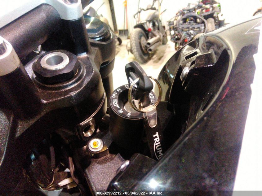 2022 TRIUMPH MOTORCYCLE TRIDENT 660 SMTL10UL7NTAW8269