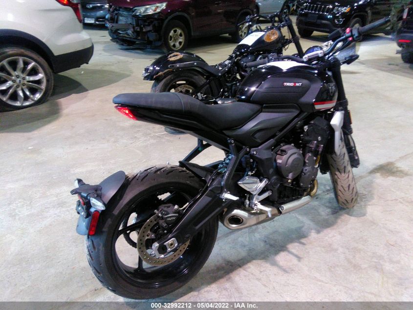 2022 TRIUMPH MOTORCYCLE TRIDENT 660 SMTL10UL7NTAW8269