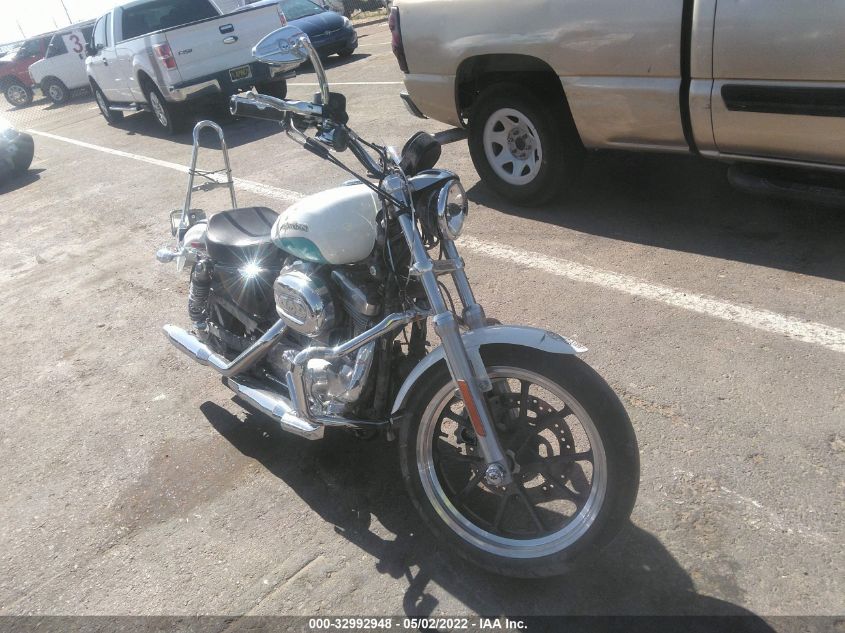 1HD4CR210HC424838 HARLEY-DAVIDSON XL883 SUPERLOW 2017