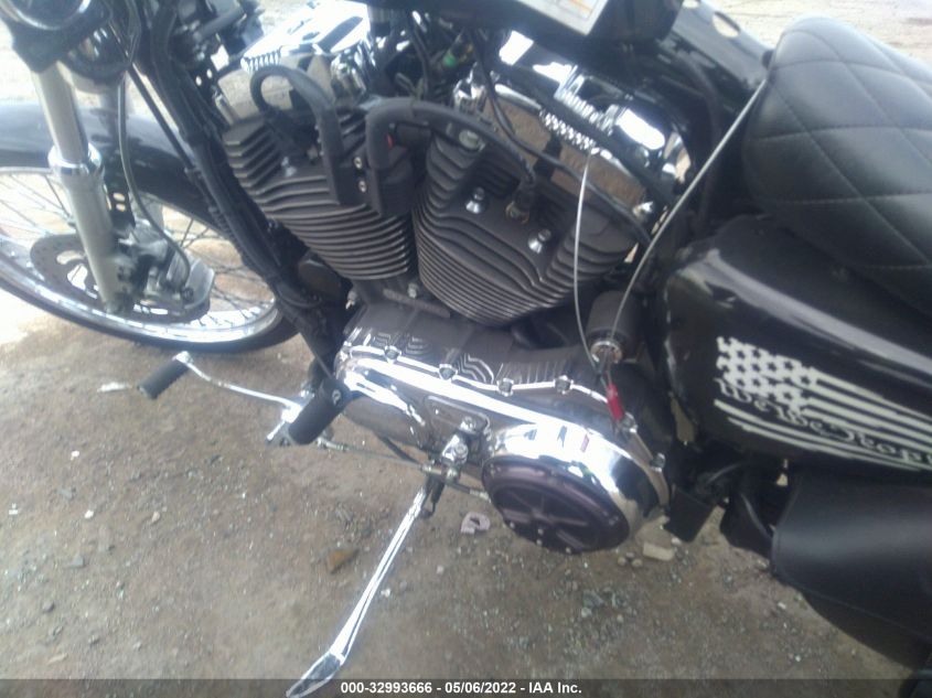 2015 HARLEY-DAVIDSON XL1200 V 1HD1LF334FC415994