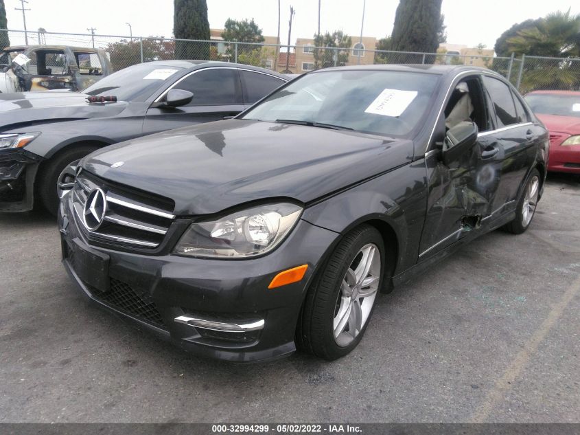 2014 MERCEDES-BENZ C-CLASS C 250 WDDGF4HB2EG216334