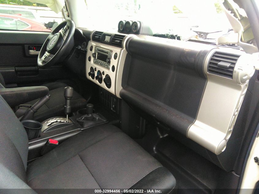 2013 TOYOTA FJ CRUISER JTEBU4BF6DK154577