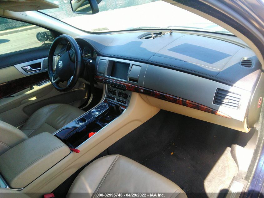 2013 JAGUAR XF I4 RWD SAJWA0ES5DPS67408