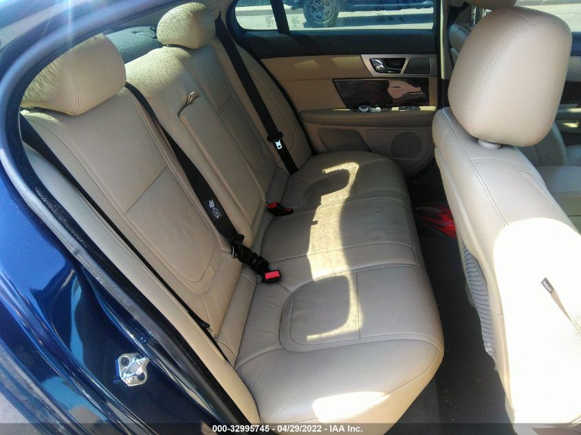 2013 JAGUAR XF I4 RWD SAJWA0ES5DPS67408