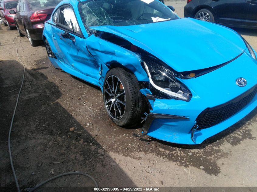 2022 TOYOTA GR86 JF1ZNBC17N8751832