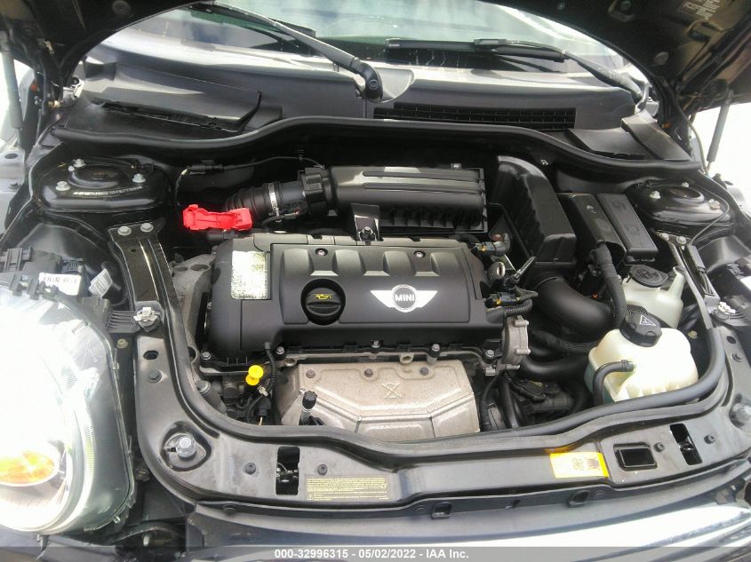 2013 MINI COOPER HARDTOP WMWSU3C51DT677999