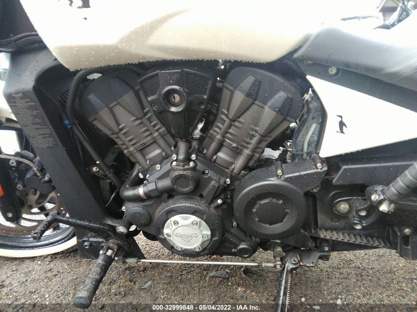 2017 VICTORY MOTORCYCLES OCTANE 5VPFTB000H3002677
