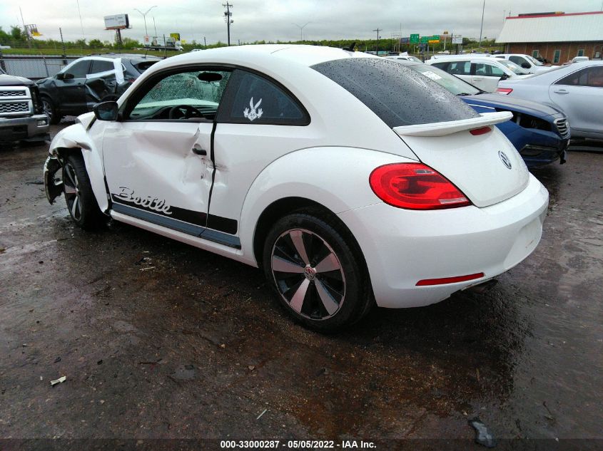 2013 VOLKSWAGEN BEETLE COUPE 2.5L ENTRY 3VWFP7AT0DM654195