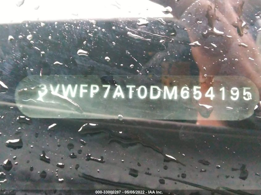 2013 VOLKSWAGEN BEETLE COUPE 2.5L ENTRY 3VWFP7AT0DM654195