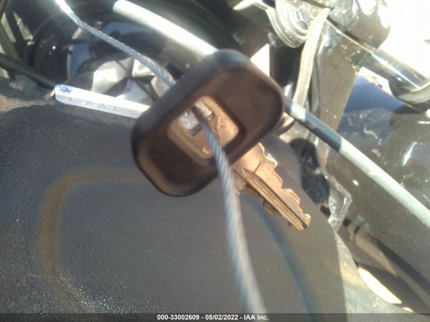 2020 INDIAN MOTORCYCLE CO. SCOUT BOBBER 56KMTB003L3159998