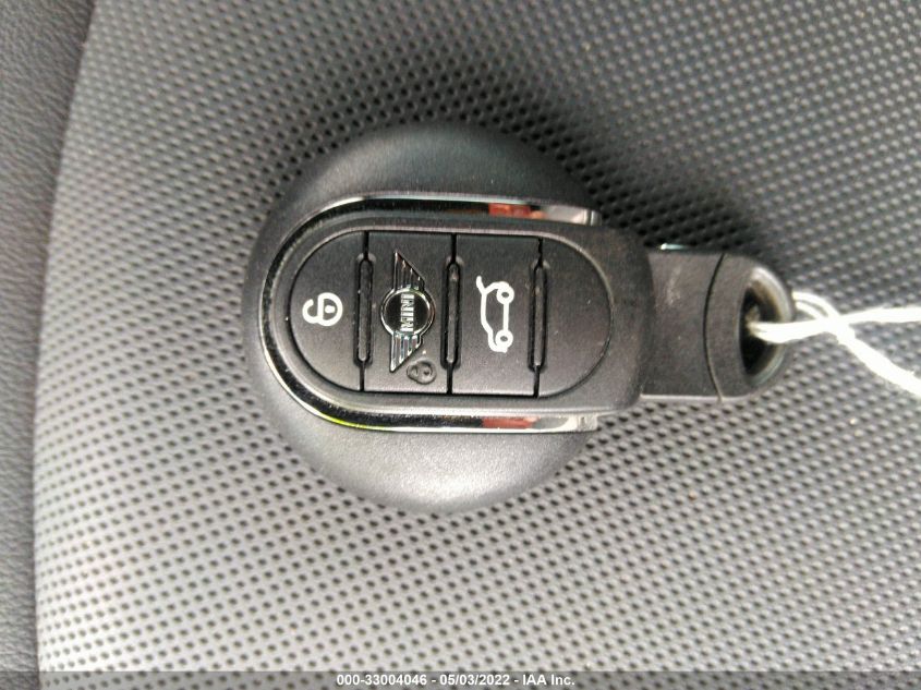 2021 MINI CONVERTIBLE COOPER WMWWJ3C09M3M92310