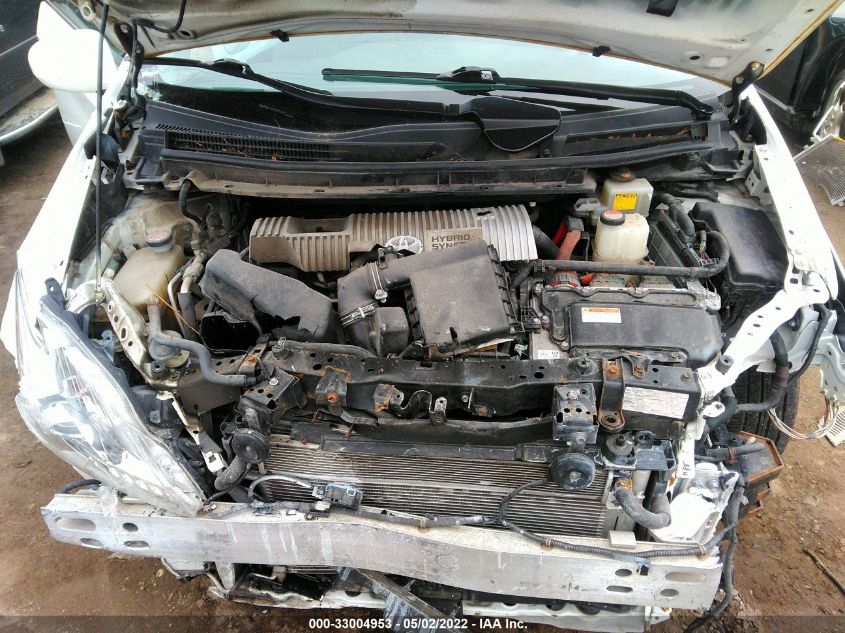 2015 TOYOTA PRIUS FOUR JTDKN3DU2F1935869
