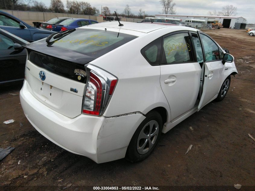 2015 TOYOTA PRIUS FOUR JTDKN3DU2F1935869