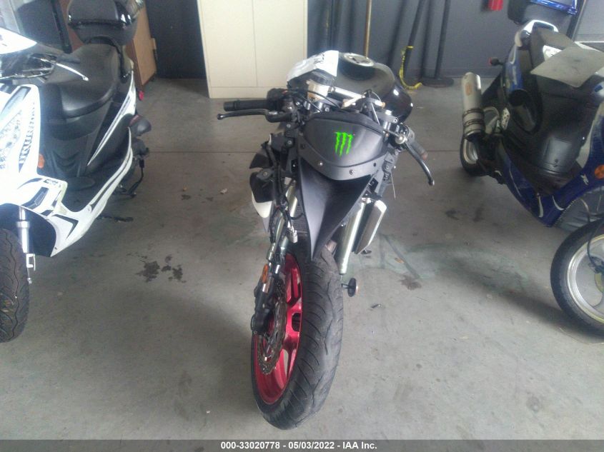 2009 KAWASAKI ZX600 R JKAZX4R1X9A001518