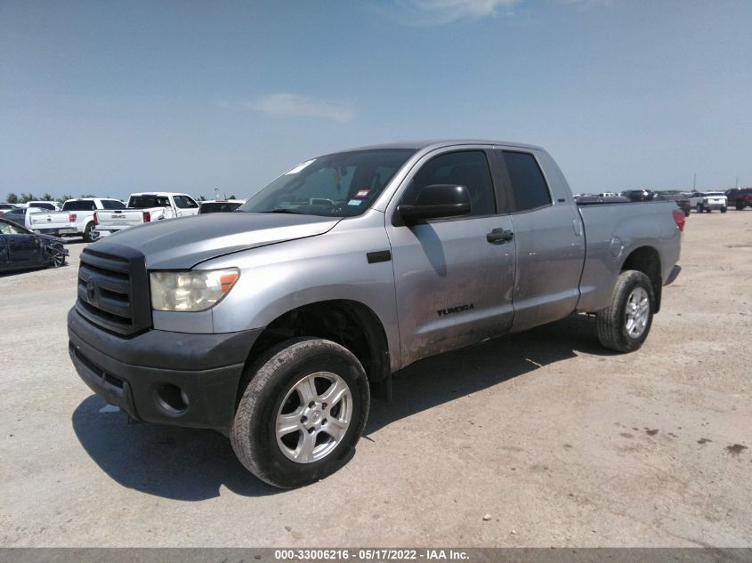 2013 TOYOTA TUNDRA 4WD TRUCK 5TFUW5F17DX286584