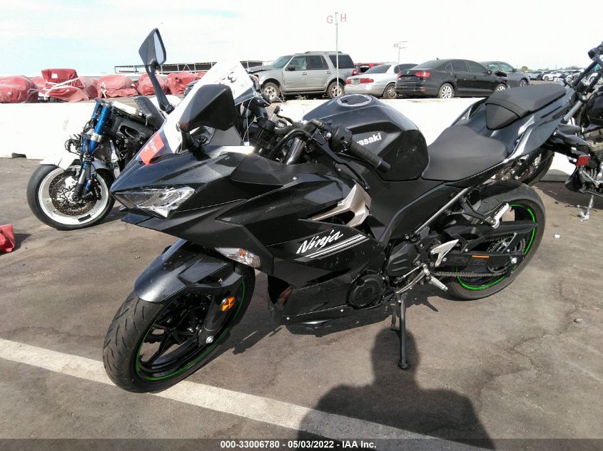 2022 KAWASAKI EX400 JKAEXKH1XNDAE6342