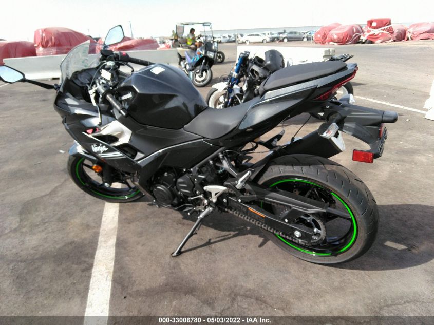 2022 KAWASAKI EX400 JKAEXKH1XNDAE6342