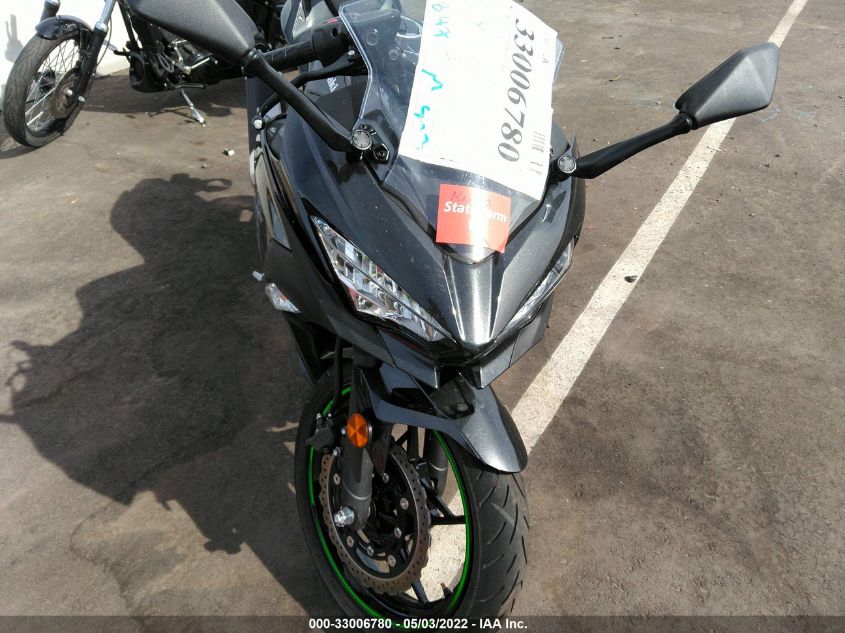 2022 KAWASAKI EX400 JKAEXKH1XNDAE6342