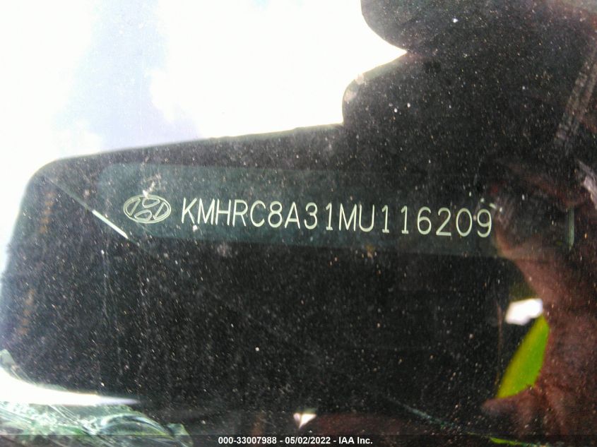 2021 HYUNDAI VENUE SEL KMHRC8A31MU116209