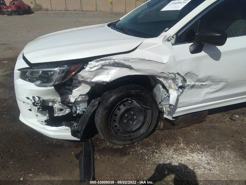 2018 SUBARU LEGACY 4S3BNAA63J3041063