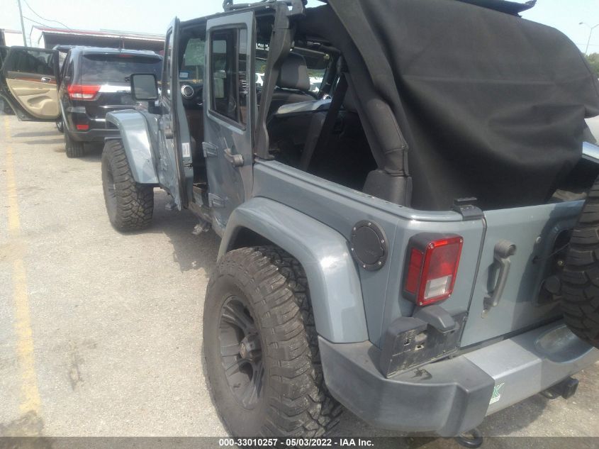 2015 JEEP WRANGLER UNLIMITED SAHARA 1C4HJWEG7FL552451