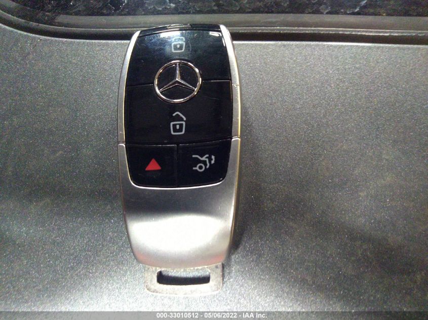 2018 MERCEDES-BENZ E-CLASS 300 4MATIC WDDZF4KB7JA470376