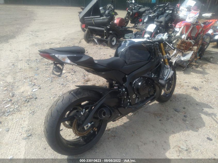 2020 SUZUKI GSX-R750 JS1GR7MA4L7101208