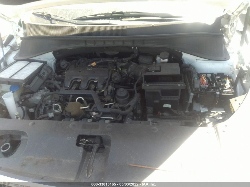 2017 KIA SORENTO LX V6 5XYPG4A54HG216354