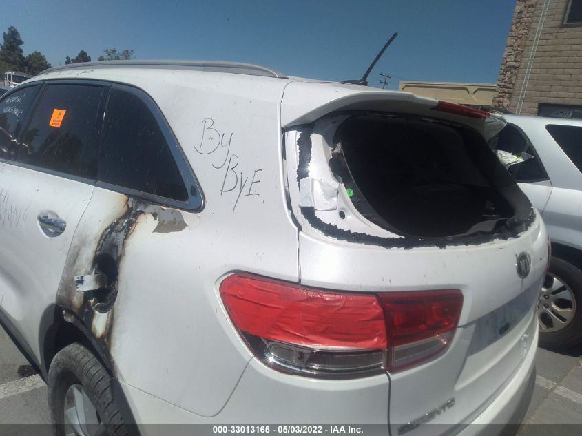 2017 KIA SORENTO LX V6 5XYPG4A54HG216354