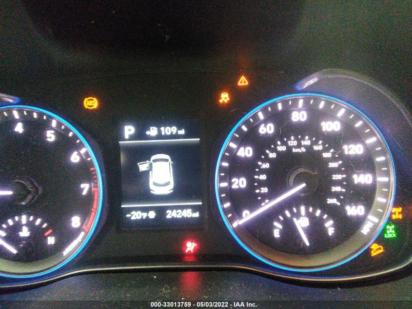 2018 HYUNDAI KONA SEL KM8K2CAA0JU088159