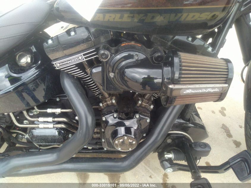 2017 HARLEY-DAVIDSON FXSE 1HD1TG912HB960418