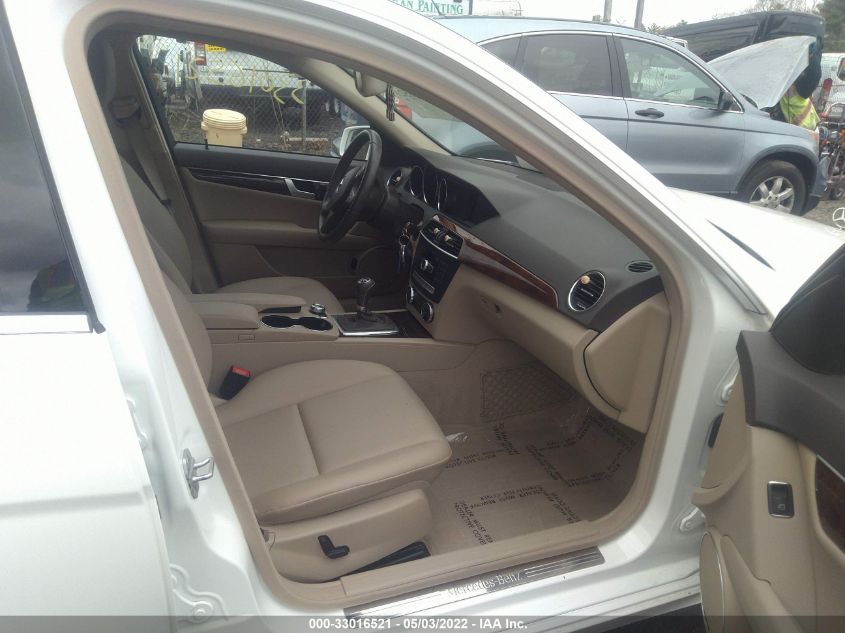 2013 MERCEDES-BENZ C-CLASS C 300 WDDGF8AB8DR254932