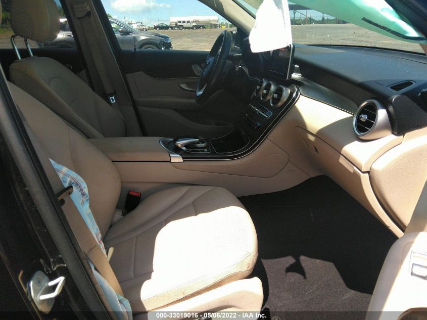 2016 MERCEDES-BENZ GLC 300 WDC0G4JB9GF071685
