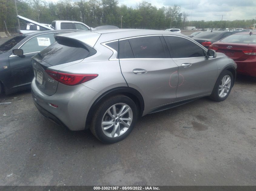 2017 INFINITI QX30 SJKCH5CP7HA019823
