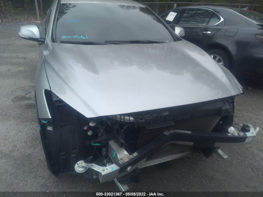 2017 INFINITI QX30 SJKCH5CP7HA019823