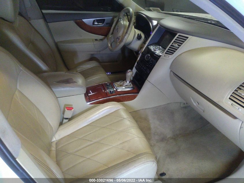 2015 INFINITI QX70 JN8CS1MW2FM482102