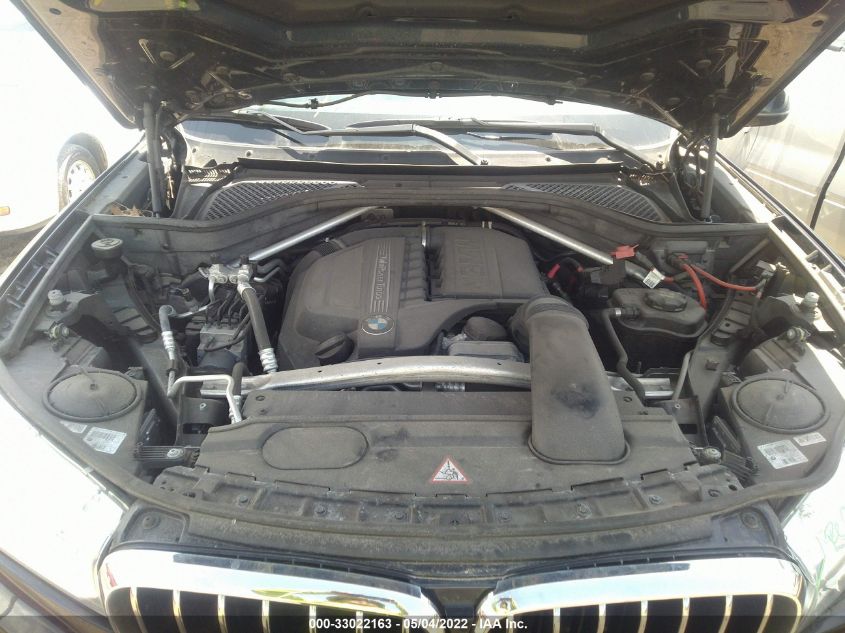 2015 BMW X5 XDRIVE35I 5UXKR0C51F0P06035