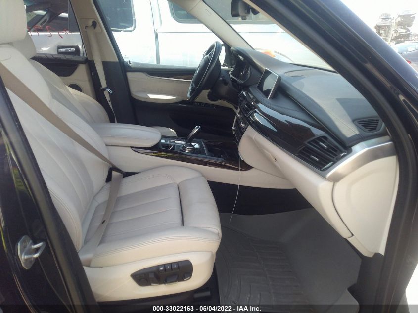 2015 BMW X5 XDRIVE35I 5UXKR0C51F0P06035