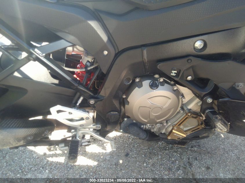2019 BMW S 1000 XR WB10D1301KZ463797