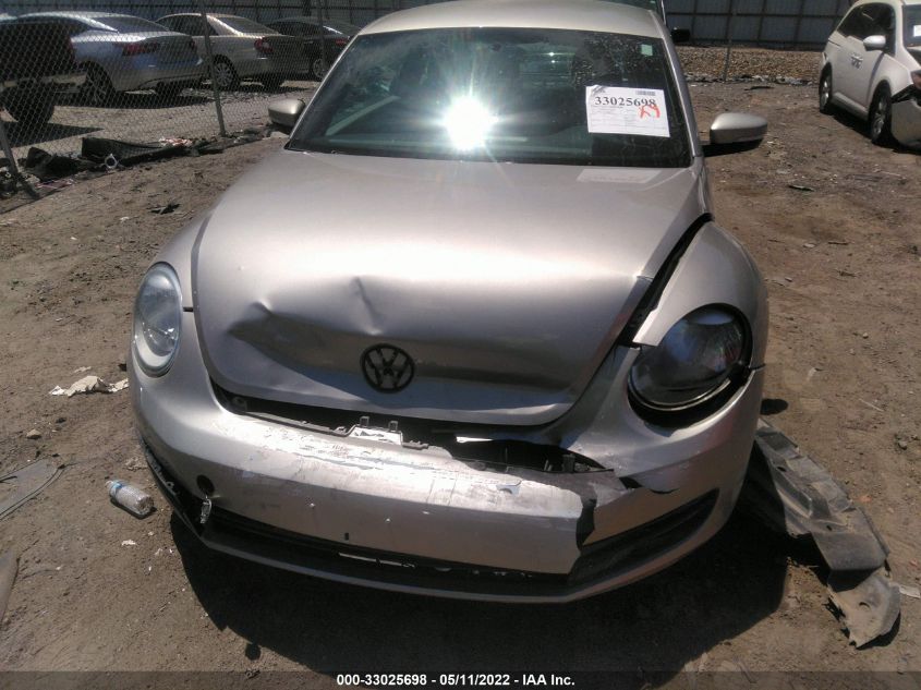 2013 VOLKSWAGEN BEETLE COUPE 3VWJX7AT1DM676197