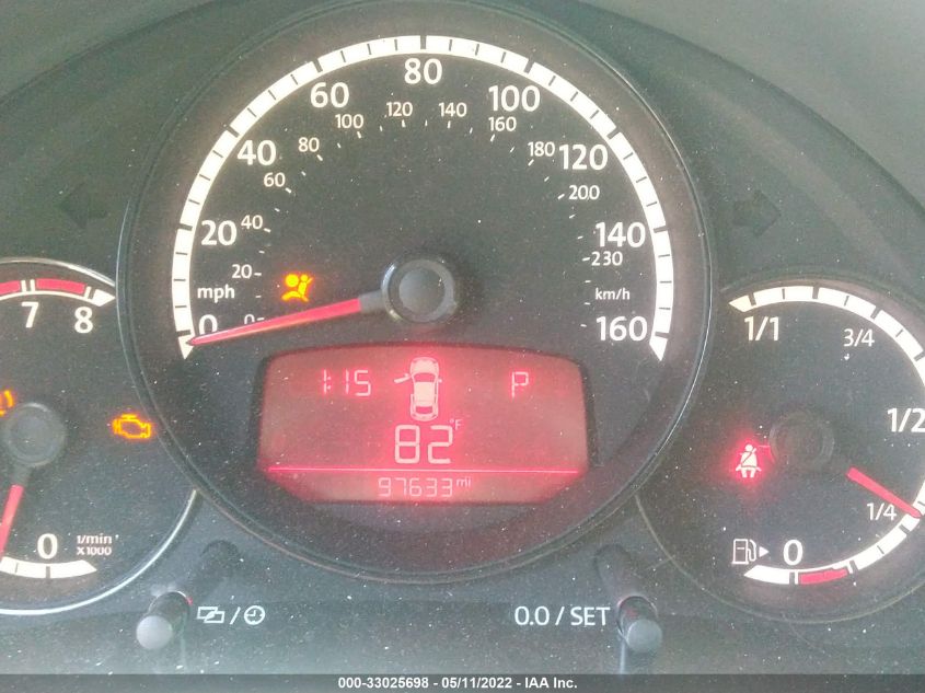 2013 VOLKSWAGEN BEETLE COUPE 3VWJX7AT1DM676197