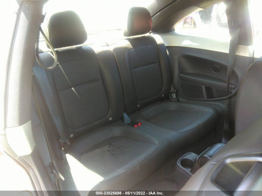 2013 VOLKSWAGEN BEETLE COUPE 3VWJX7AT1DM676197